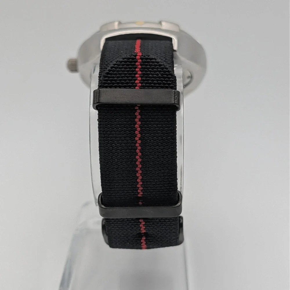 Benrus W1512 Quartz Diver Style Watch Black Dial NATO Strap 43mm Date Lume - Picture 6 of 10